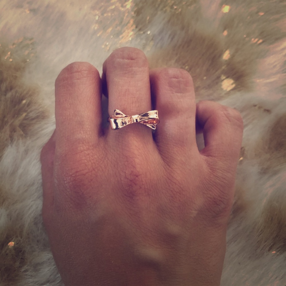 Kate Spade ♠️ bow ring